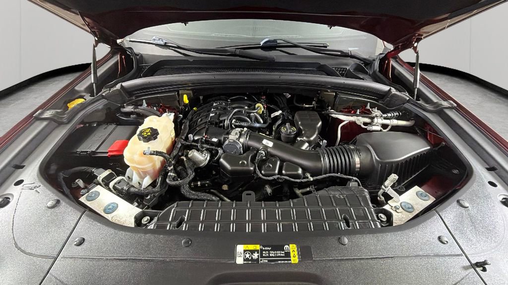 Used 2022 Jeep Grand Cherokee L Laredo RWD image 35