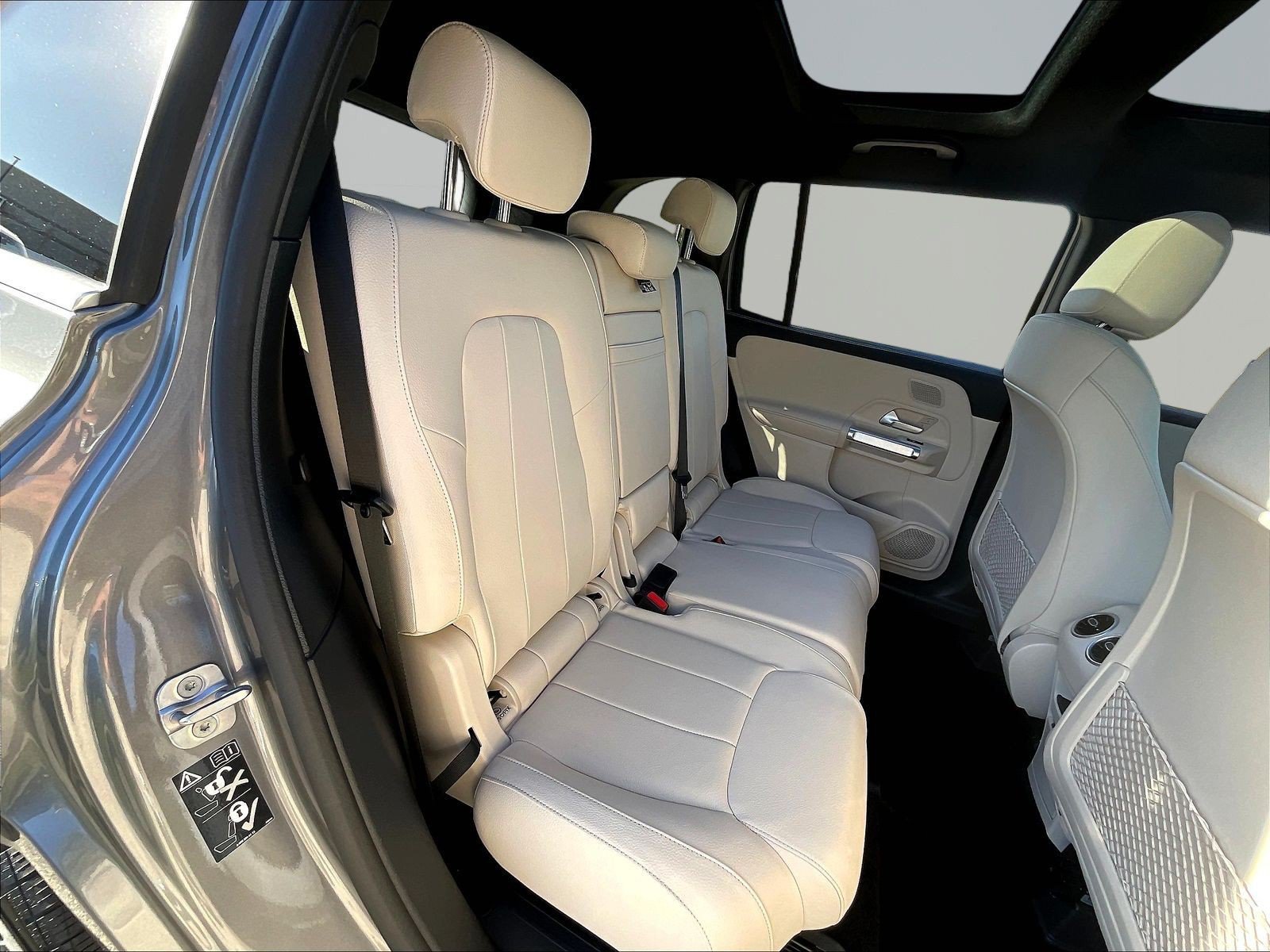 Certified 2026 Mercedes-Benz GLB 250 4MATIC image 25