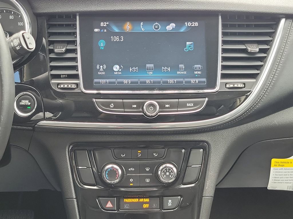 Used 2020 Buick Encore Preferred FWD image 17