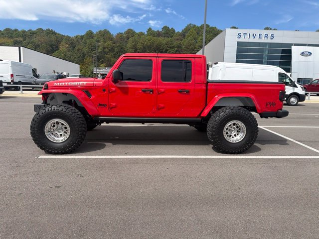 Used 2021 Jeep Gladiator Sport AWD/4WD image 4