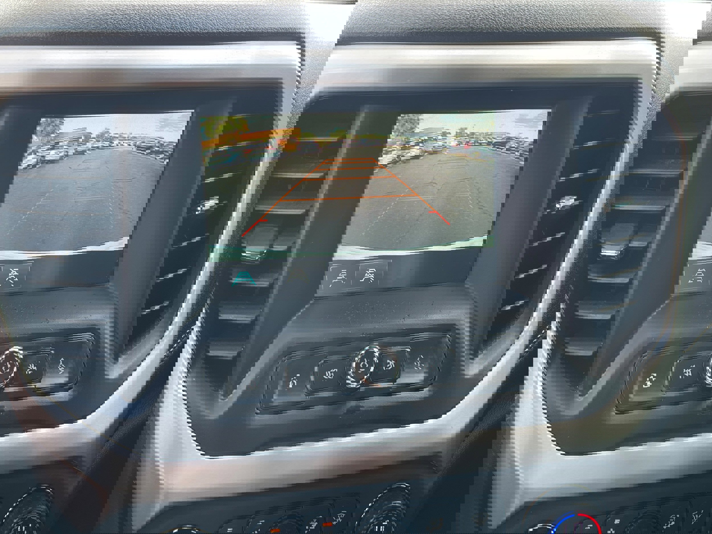 Used 2018 Dodge Durango SXT w/ Quick Order Package 2BB image 14