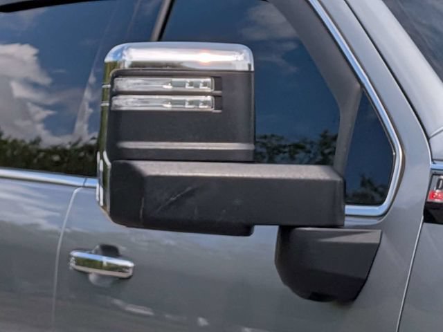 Used 2024 GMC Sierra 2500 SLT w/ SLT Premium Package AWD/4WD image 10