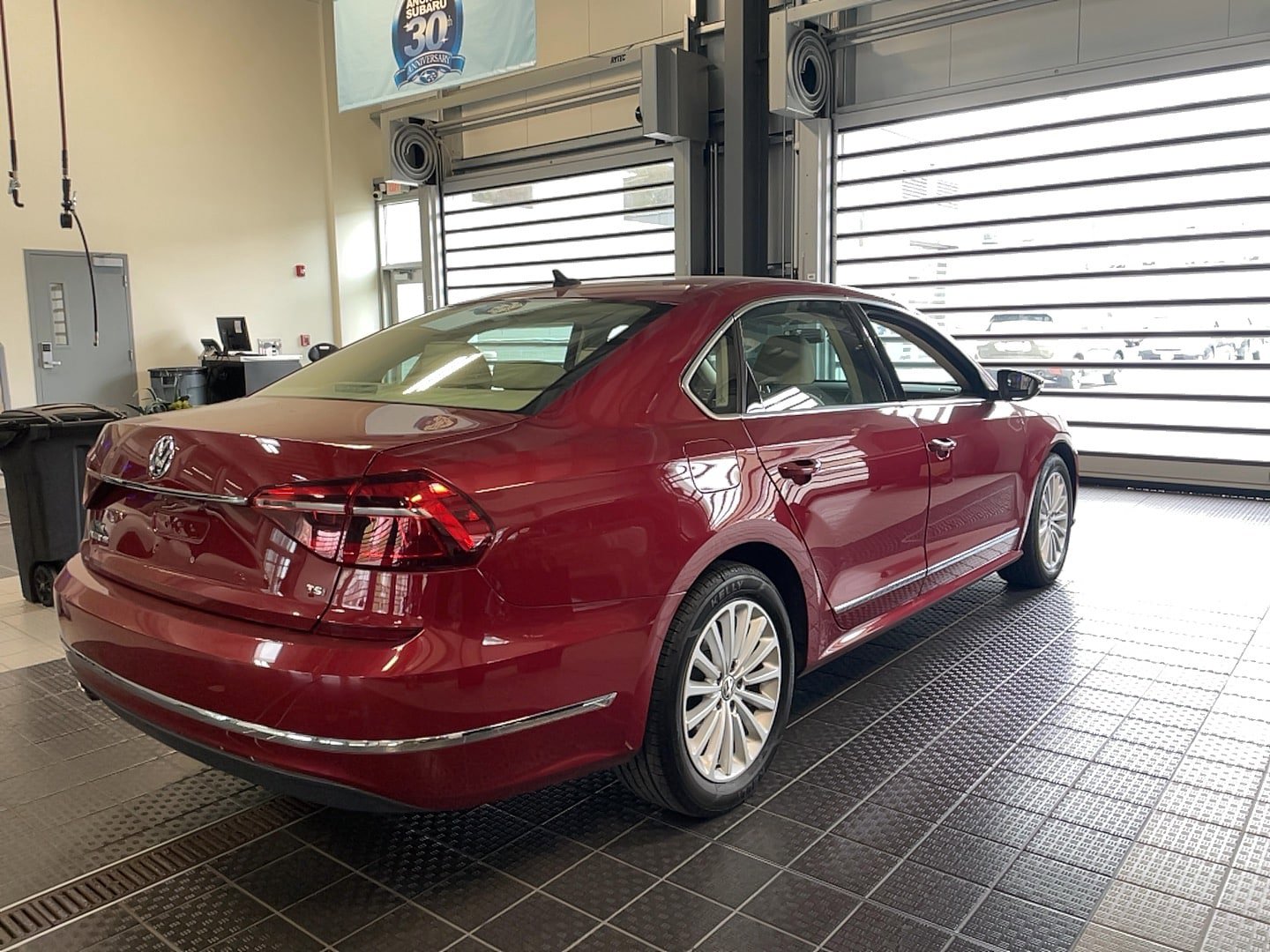 Used 2017 Volkswagen Passat 1.8T SE FWD image 18