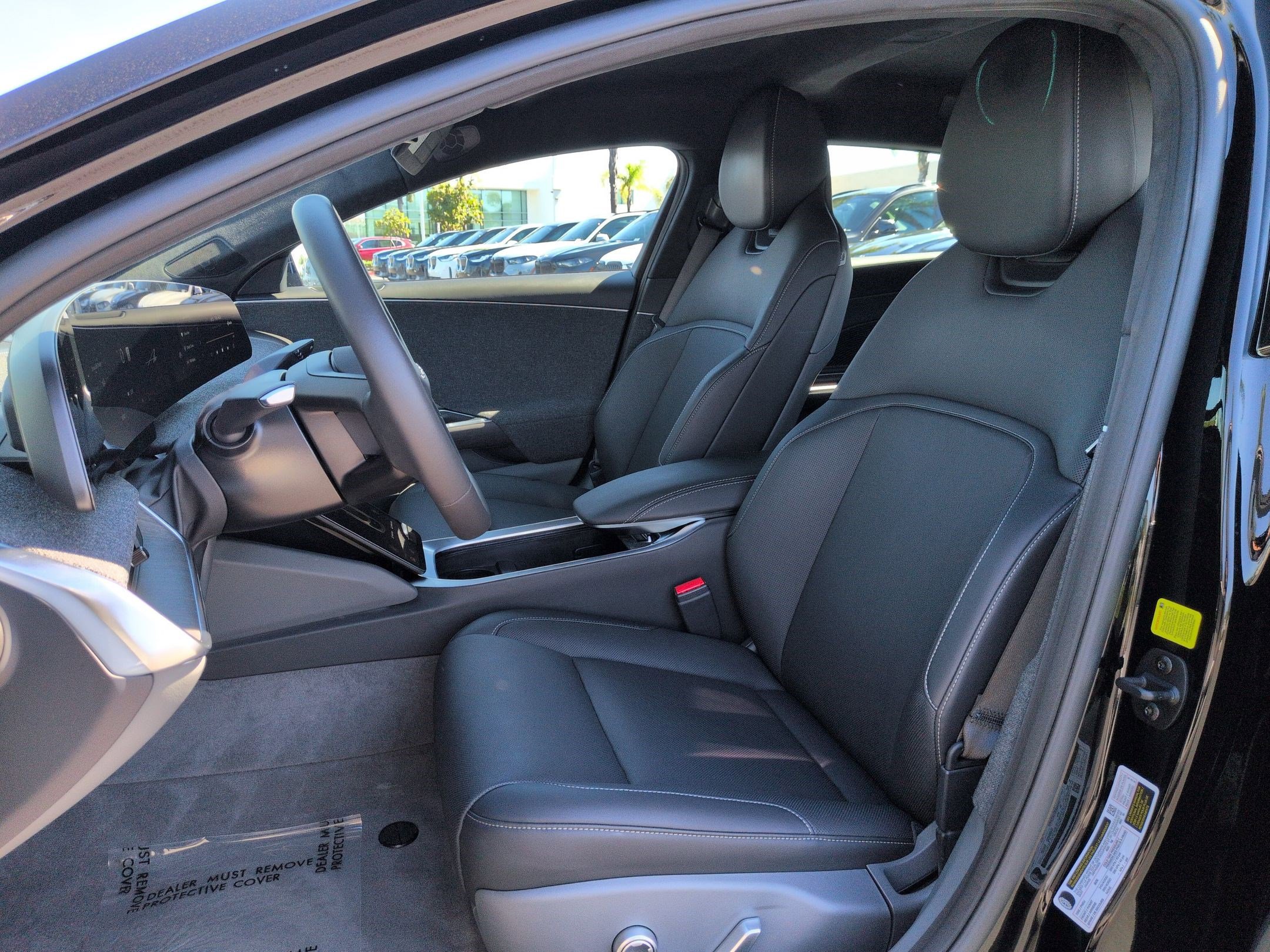 Used 2024 Lucid Air Touring image 16
