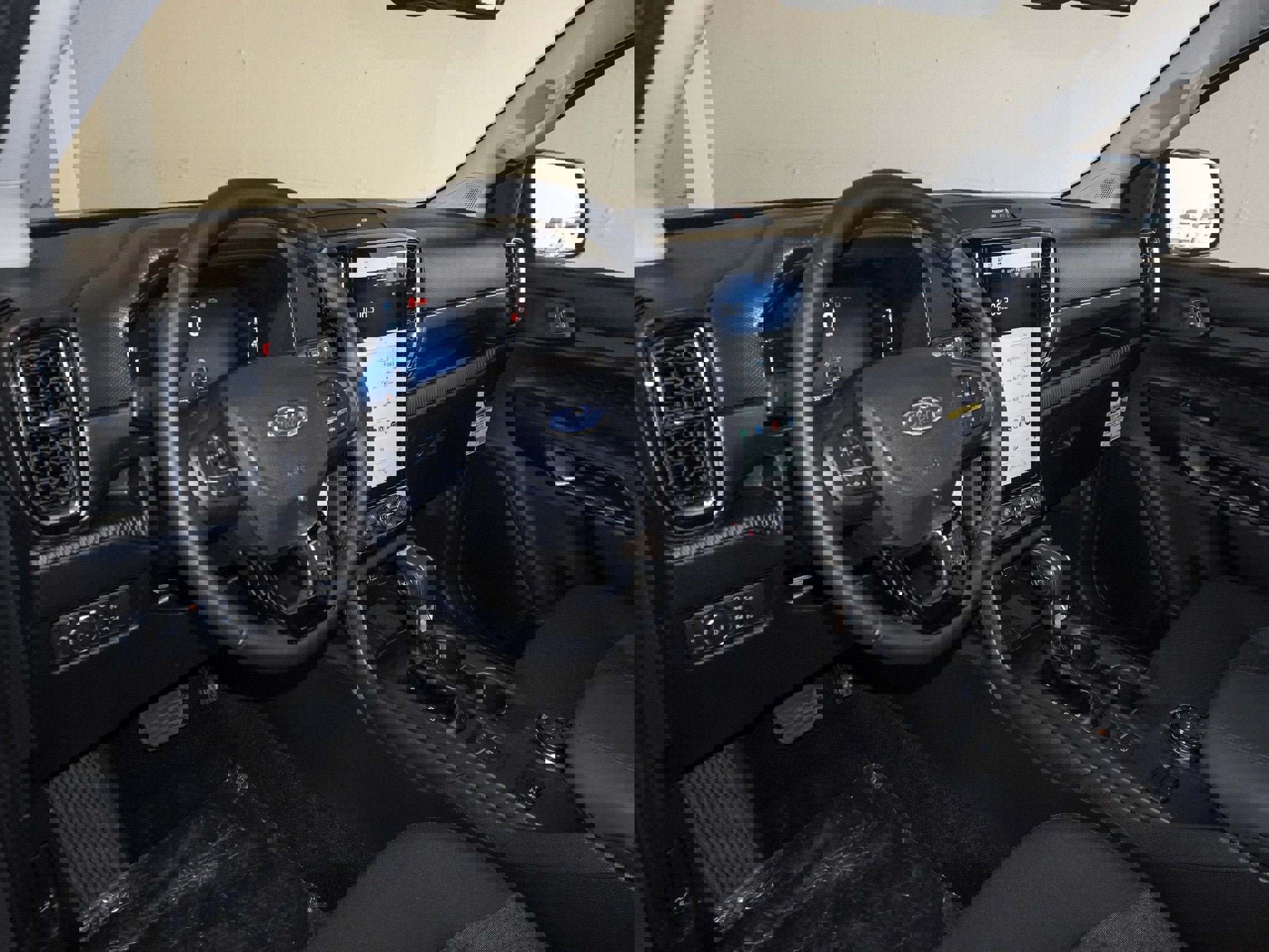 New 2025 Ford Ranger XLT w/ Equipment Group 301A High image 23