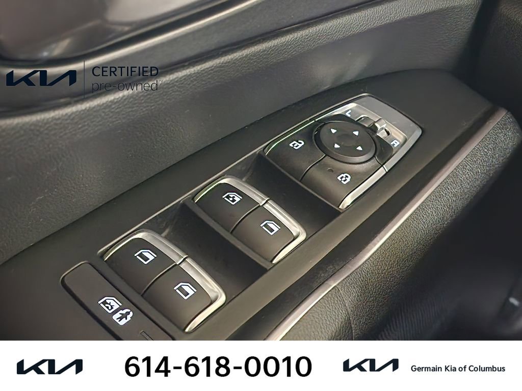 Certified 2023 Kia Sorento S w/ Panoramic Sunroof Package image 24