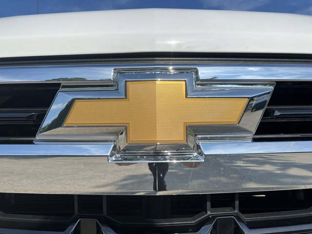 Used 2024 Chevrolet Silverado 1500 LT AWD/4WD image 31
