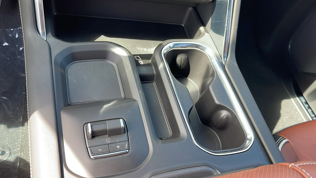 New 2026 GMC Sierra 3500 Denali Ultimate AWD/4WD image 22