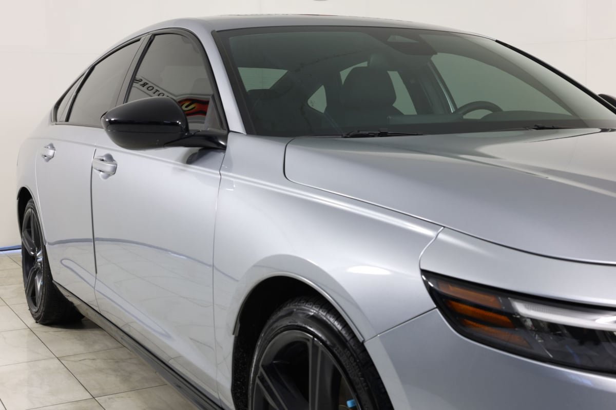 Used 2023 Honda Accord Sport image 39