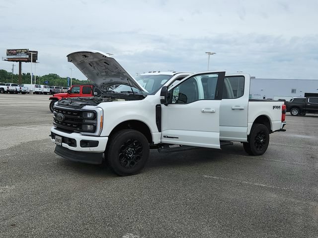 Used 2023 Ford F250 Lariat w/ Lariat Ultimate Package AWD/4WD image 12