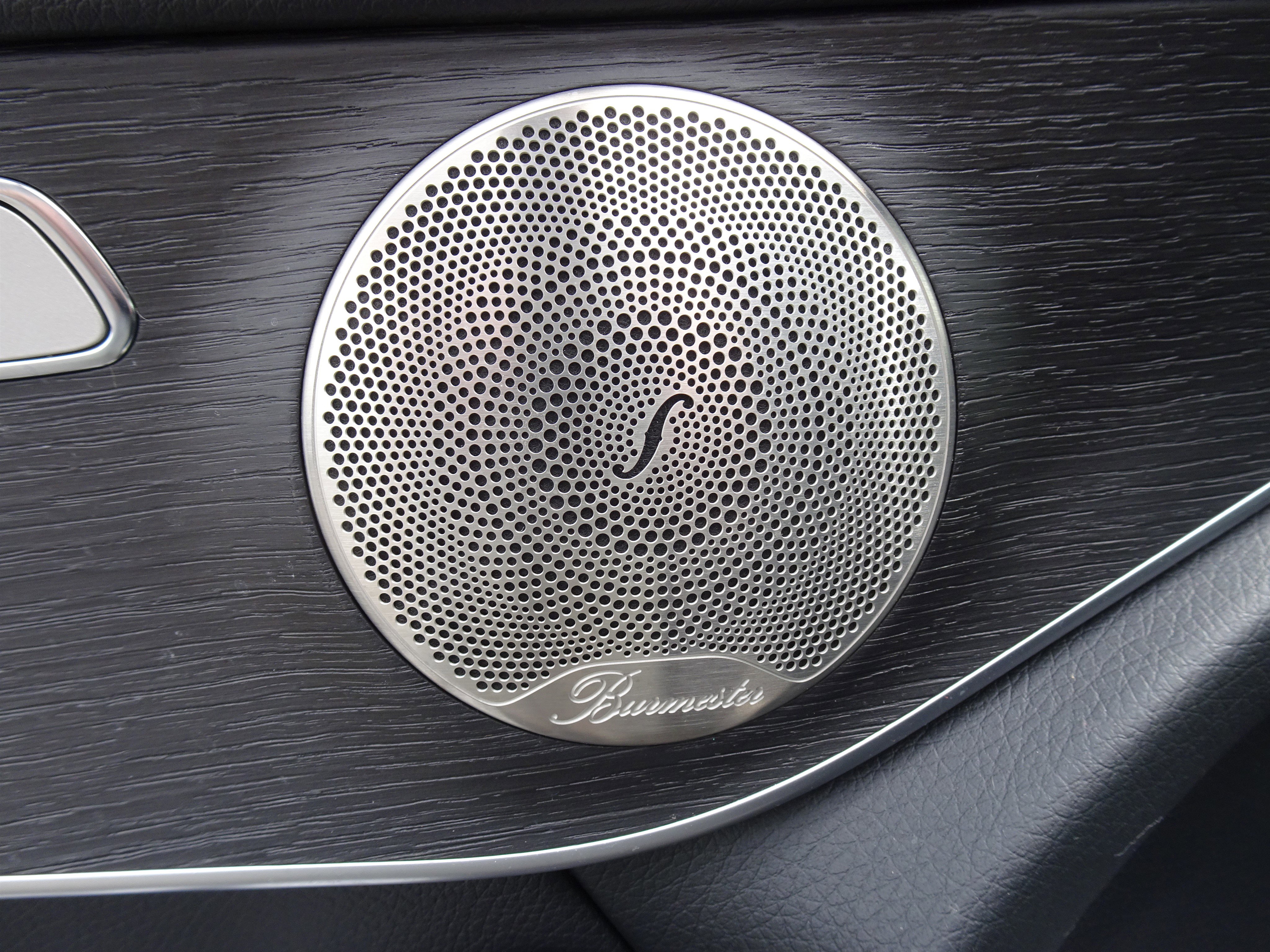 Used 2021 Mercedes-Benz GLC 300 4MATIC image 12