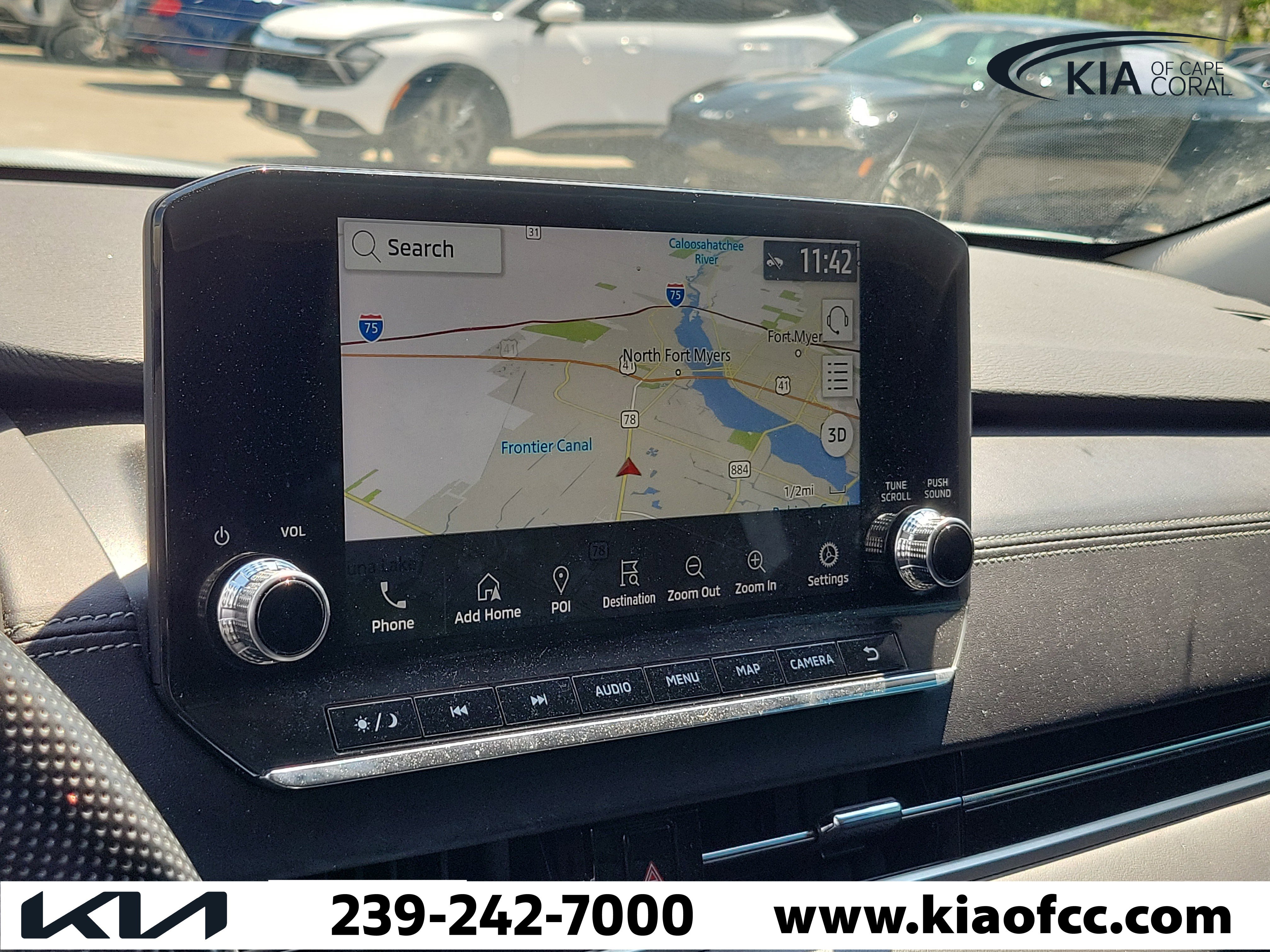 Used 2023 Mitsubishi Outlander SE Black Edition FWD image 19