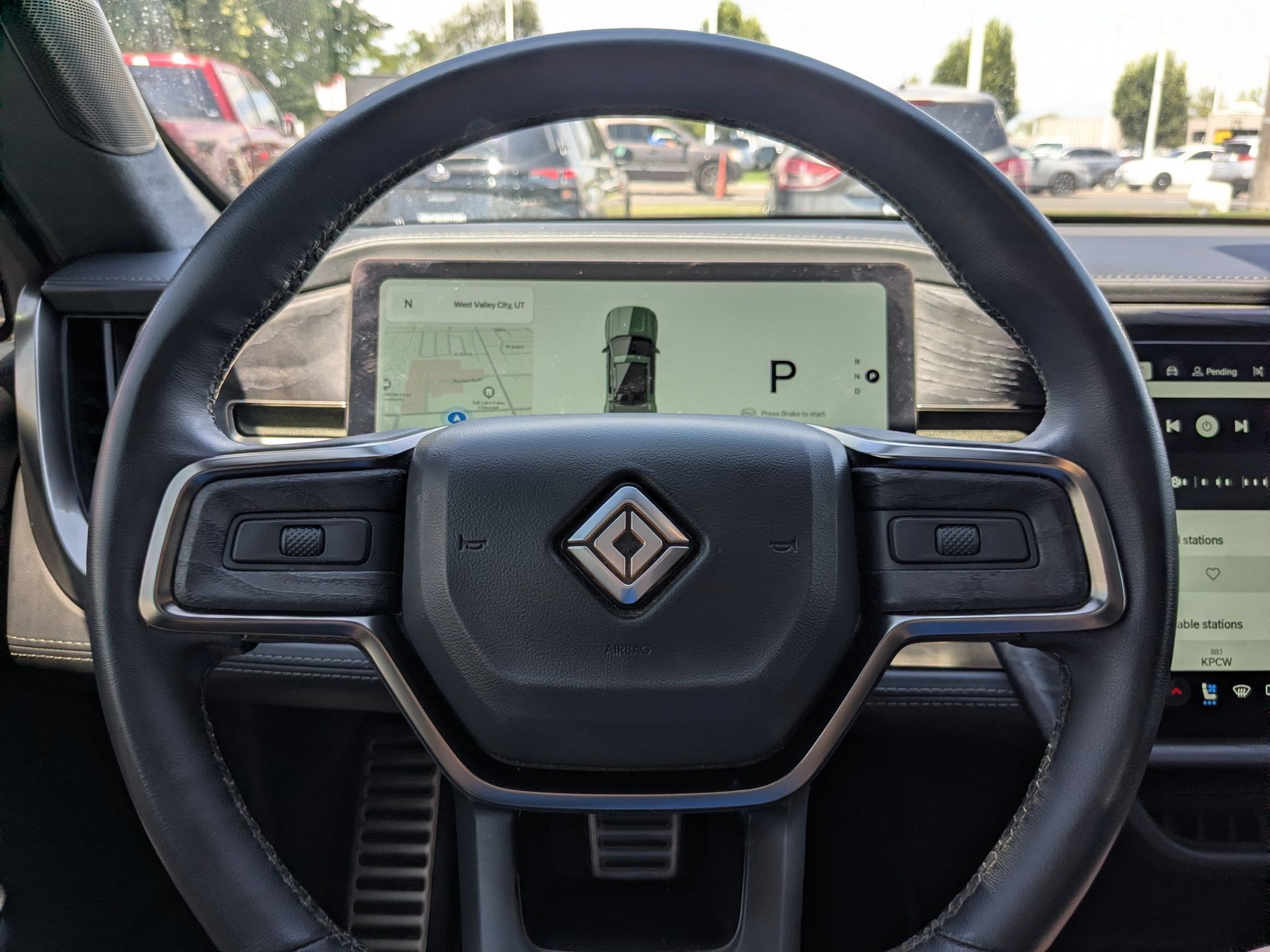 Used 2022 Rivian R1T Adventure AWD/4WD image 18
