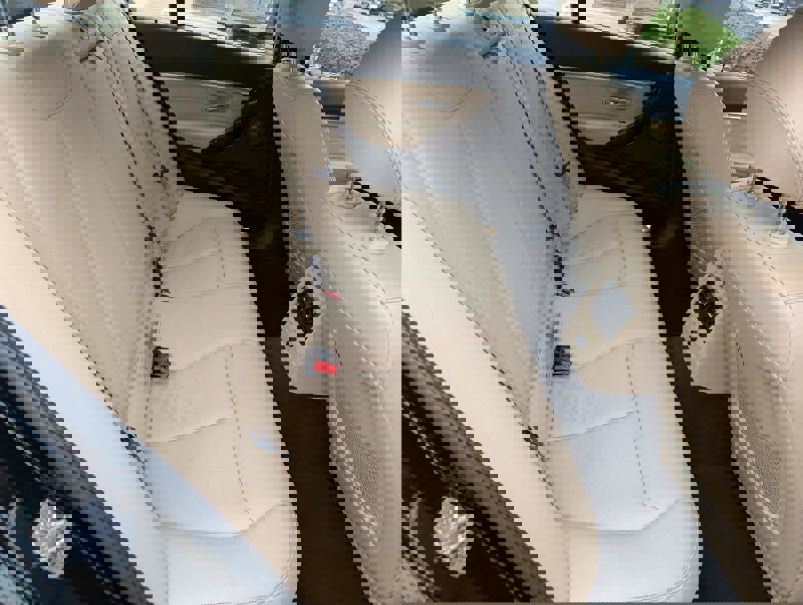 Used 2017 BMW 340i xDrive 340i xDrive image 9