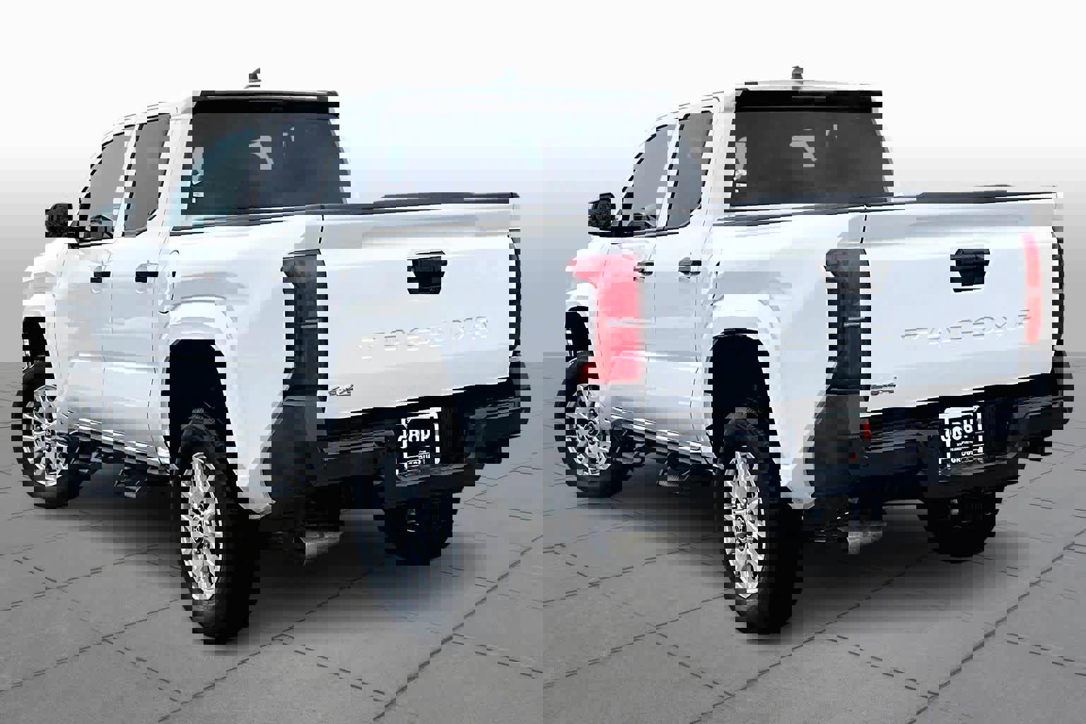 Used 2024 Toyota Tacoma SR w/ SR Upgrade Package image 12