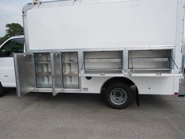 New 2025 GMC Savana 3500 w/ Power Convenience Package image 8