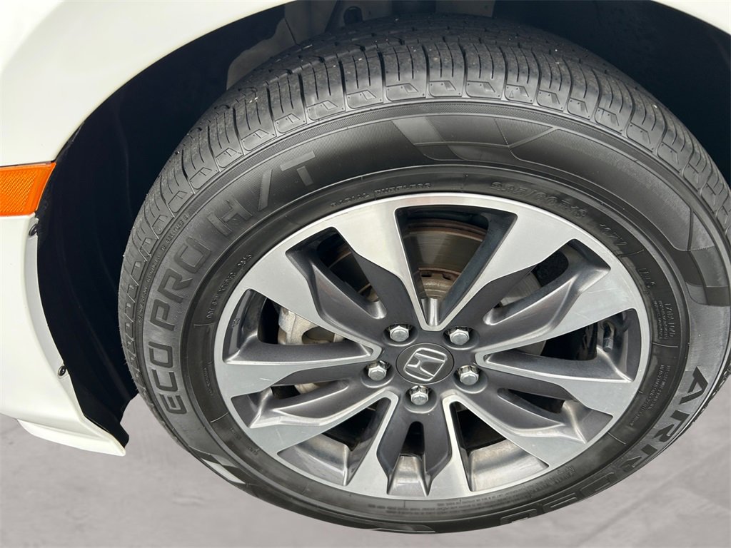 Certified 2024 Honda Odyssey EX-L image 14