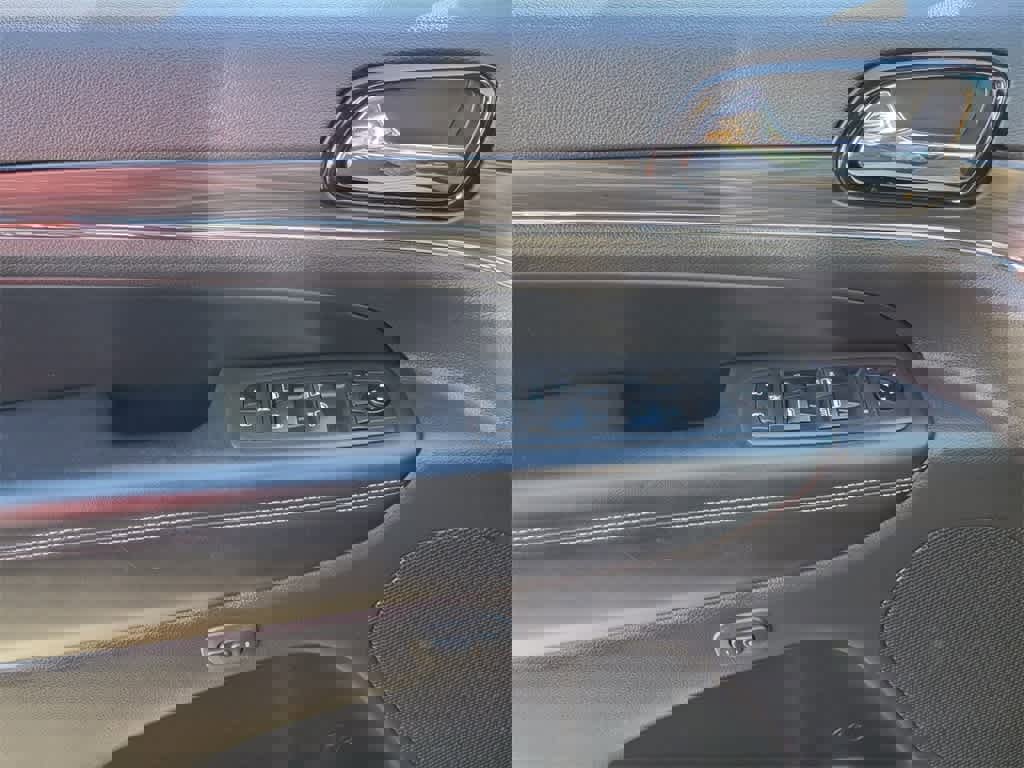 Used 2021 Jeep Grand Cherokee 80th Anniversary w/ Quick Order Package 28K 80th image 18