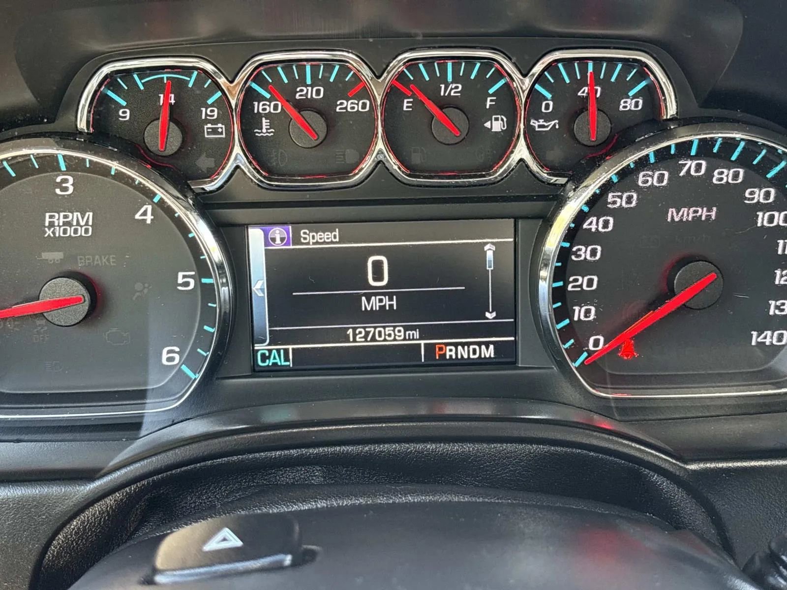 Used 2016 Chevrolet Suburban LTZ RWD image 21