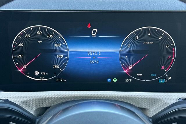 Certified 2025 Mercedes-Benz CLA 250 image 31