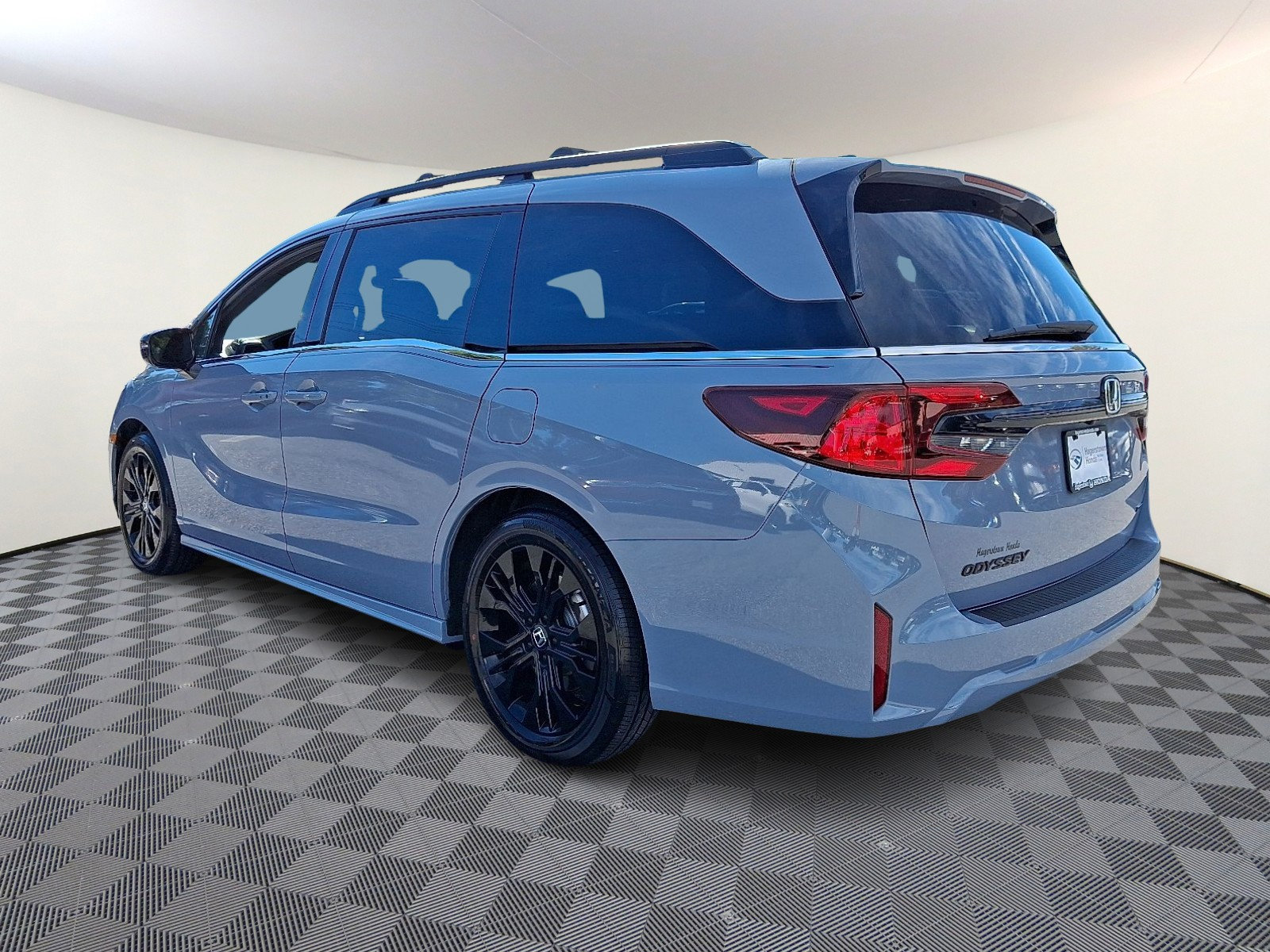 Certified 2026 Honda Odyssey Sport-L image 4