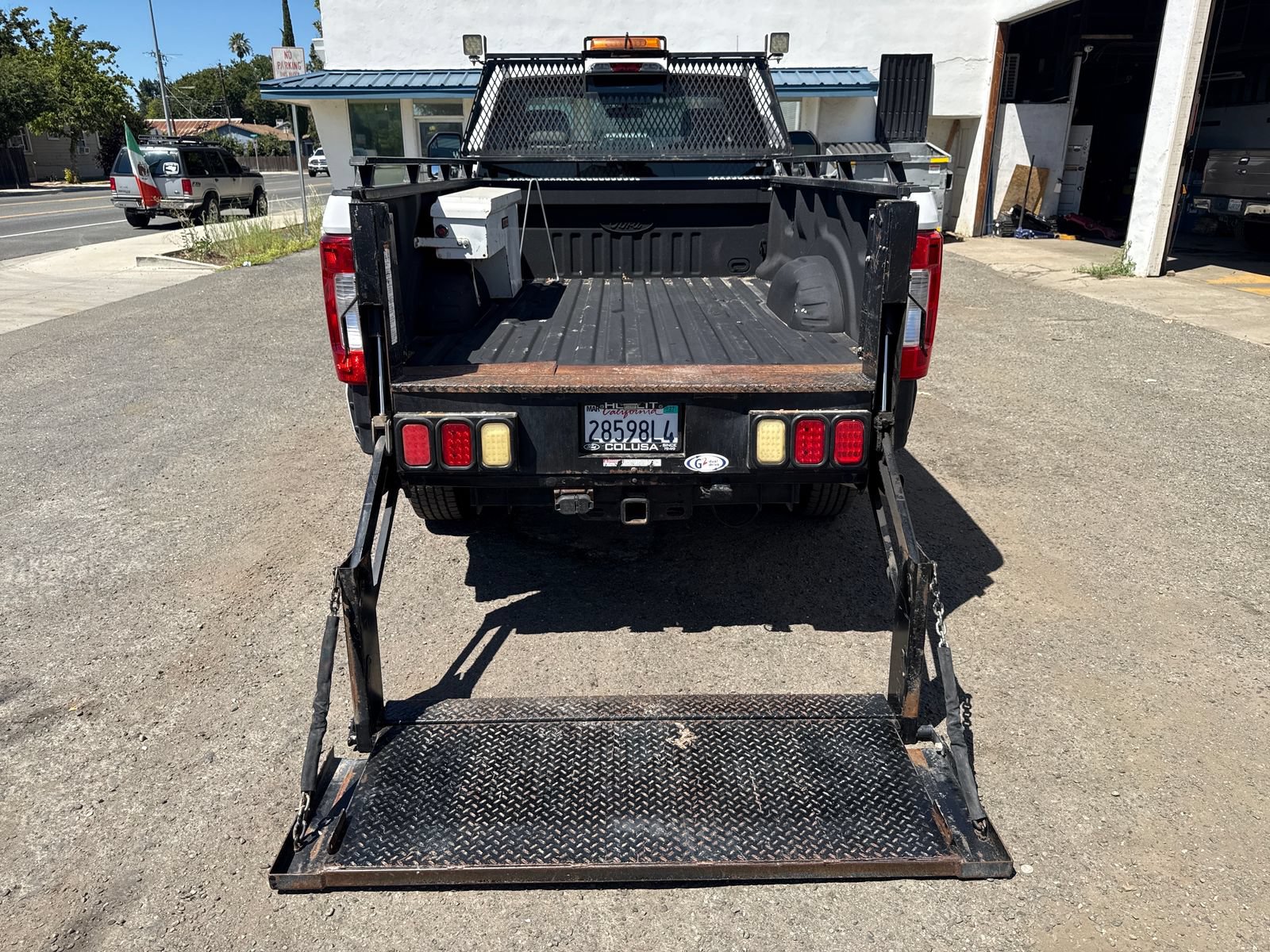 Used 2018 Ford F250 XL w/ Power Equipment Group AWD/4WD image 23