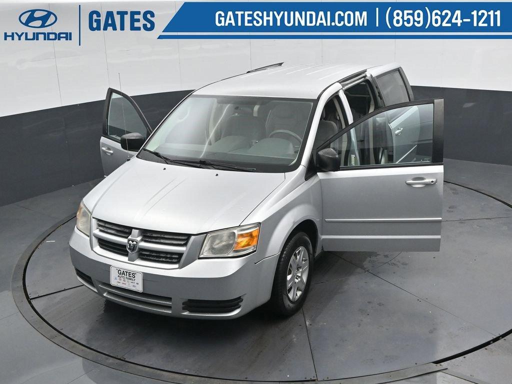Used 2010 Dodge Grand Caravan SE w/ Climate Group image 44