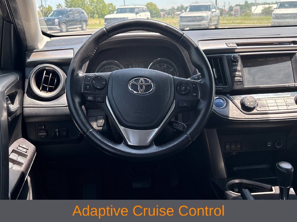 Used 2016 Toyota RAV4 XLE w/ Convenience Package AWD/4WD image 7