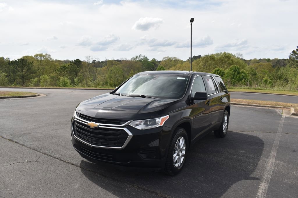 Used 2018 Chevrolet Traverse LS image 3
