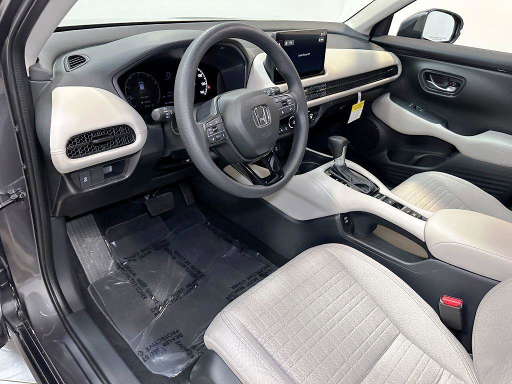 New 2026 Honda HR-V LX image 14