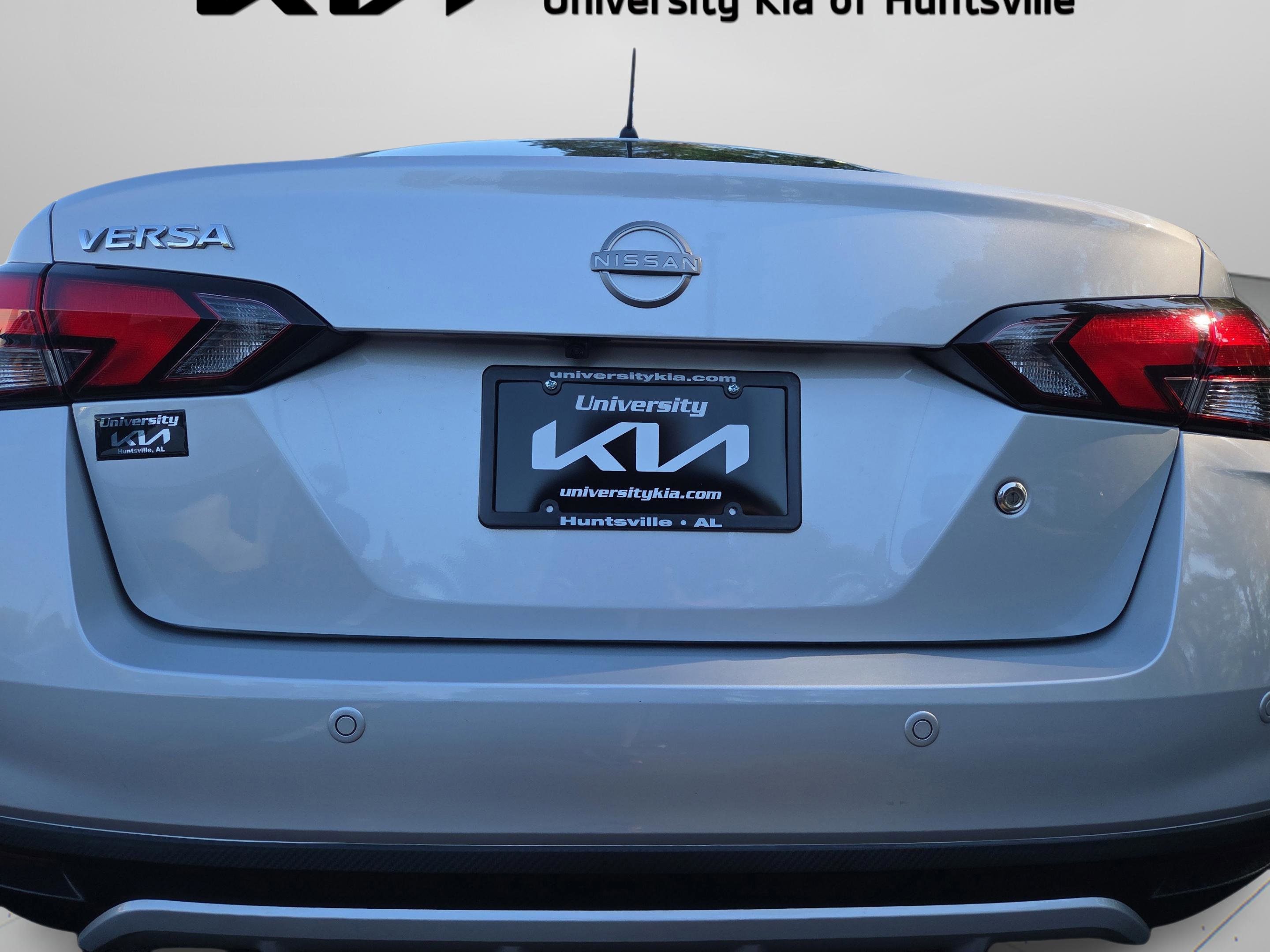 Used 2024 Nissan Versa S w/ Trunk Package FWD image 39