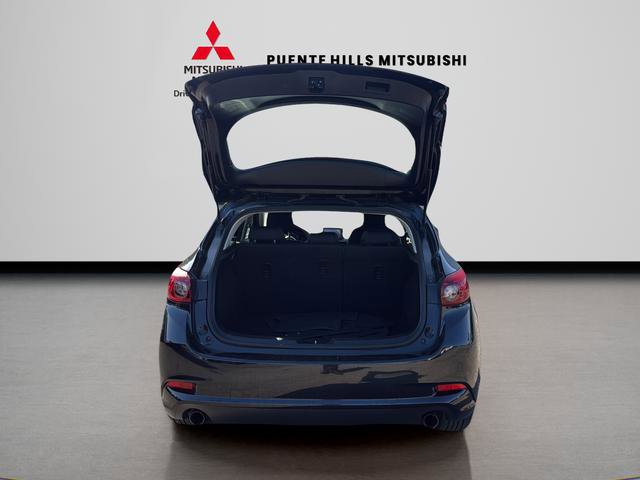 Used 2018 MAZDA MAZDA3 Sport FWD image 9