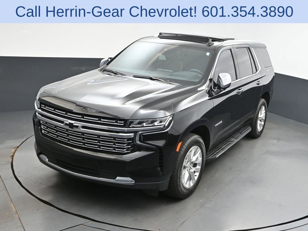 Used 2021 Chevrolet Tahoe Premier w/ Premium Package RWD image 32