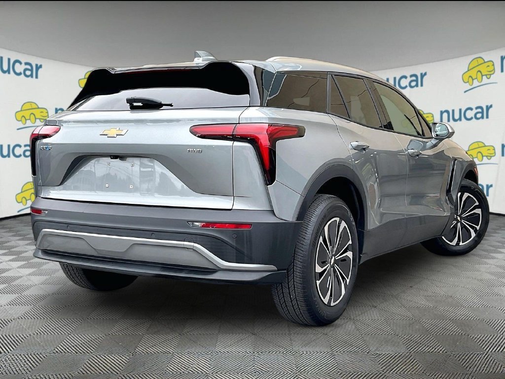 Used 2024 Chevrolet Blazer EV LT AWD/4WD image 6