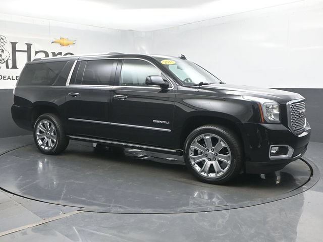 Used 2017 GMC Yukon XL Denali w/ Open Road Package AWD/4WD image 6