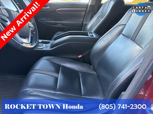 Used 2017 Toyota Highlander SE image 15