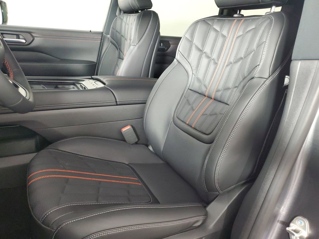 New 2026 Nissan Armada PRO-4X w/ Captain's Chari Seat Package image 12