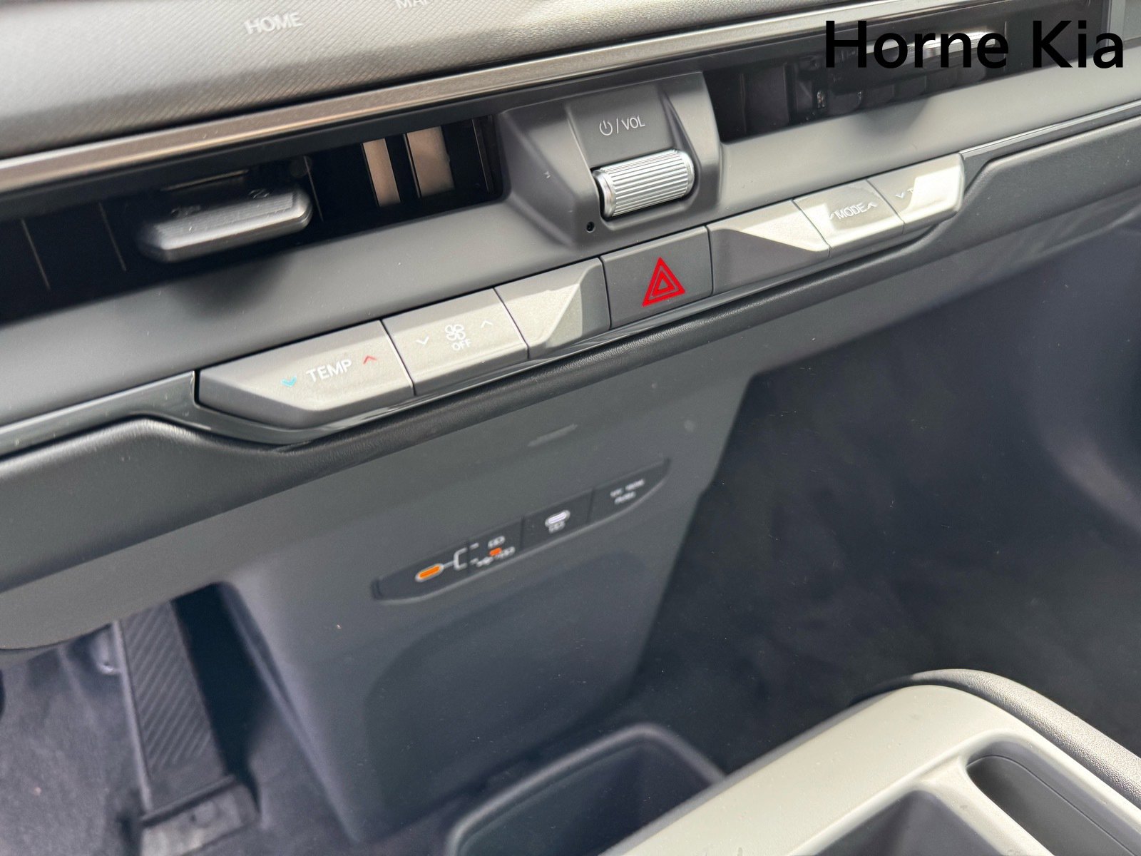 New 2026 Kia EV9 Light image 16