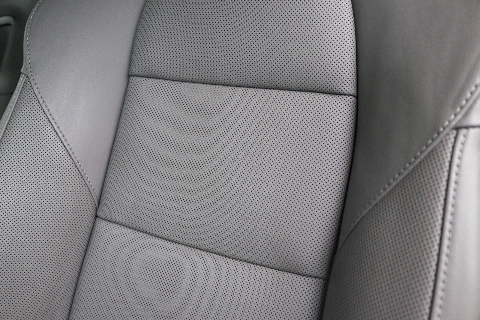 Used 2012 Porsche 911 Carrera S RWD image 24