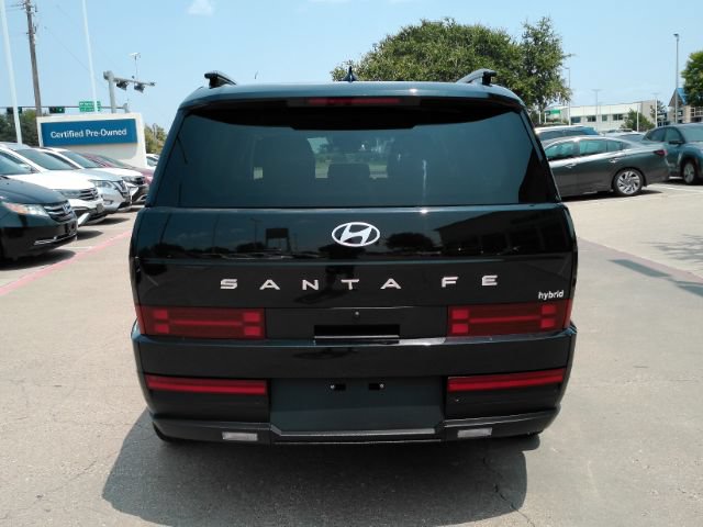 Used 2024 Hyundai Santa Fe SEL FWD image 7
