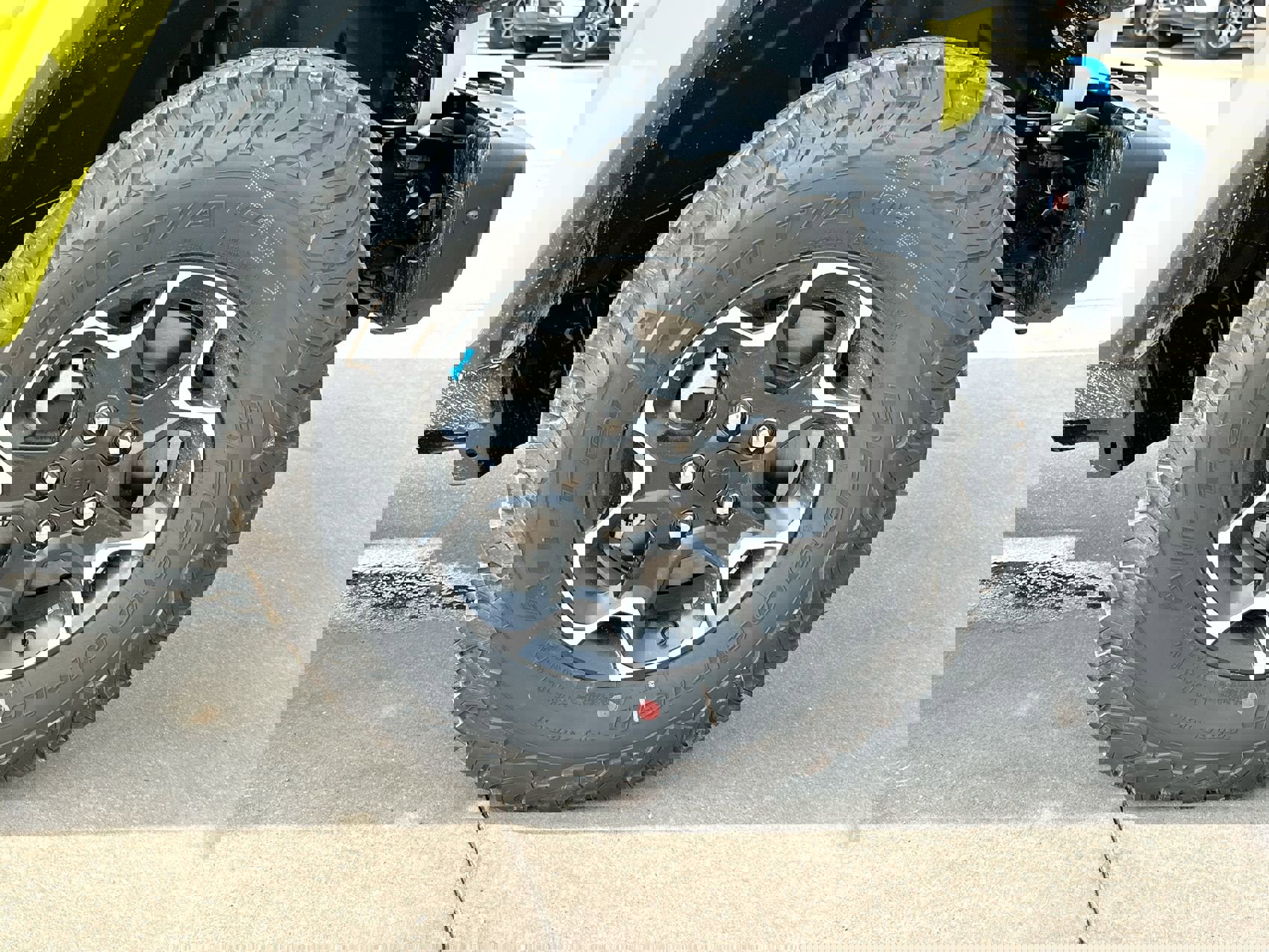 New 2023 Jeep Wrangler Unlimited Rubicon 4xe w/ Steel Bumper Group image 10