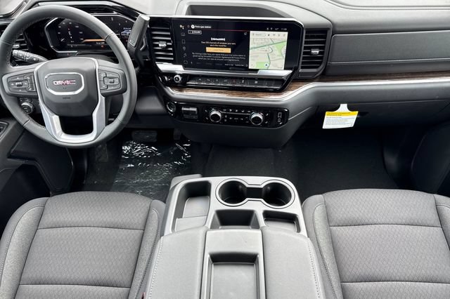 New 2026 GMC Sierra 1500 SLE w/ Preferred Package AWD/4WD image 15