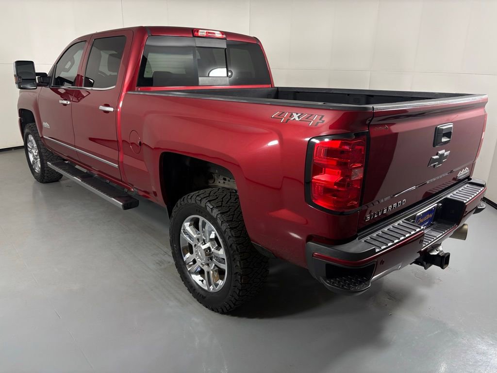 Used 2018 Chevrolet Silverado 2500 High Country w/ Duramax Plus Package image 6