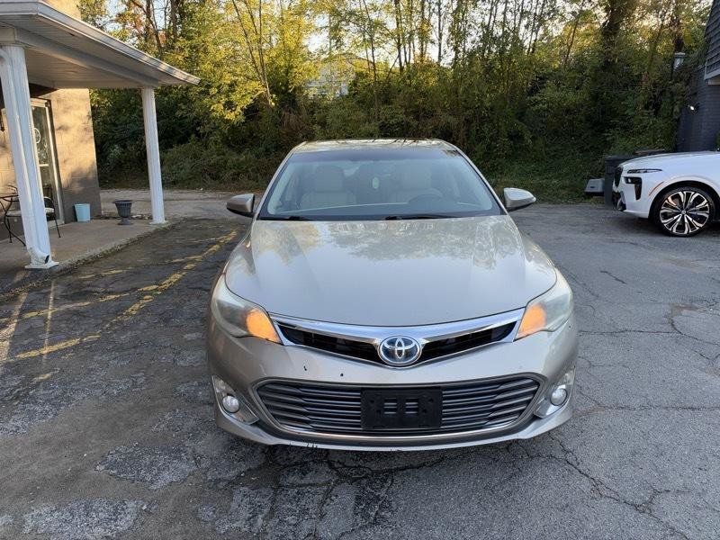 Used 2015 Toyota Avalon XLE Touring FWD image 2
