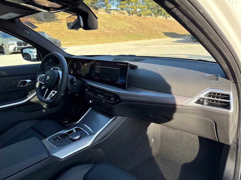 New 2026 BMW 330i xDrive Sedan w/ M Sport Package image 25