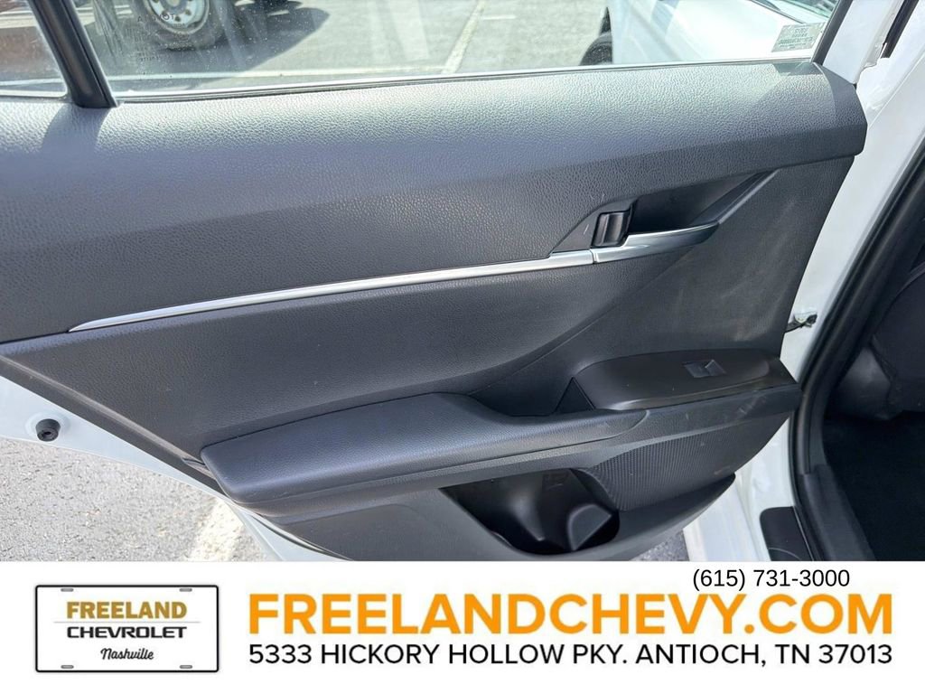 Used 2022 Toyota Camry LE w/ Convenience Package FWD image 15