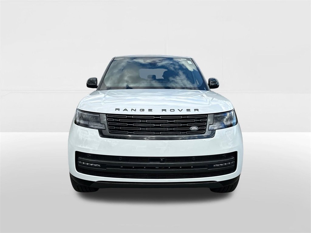 New 2025 Land Rover Range Rover SE image 6