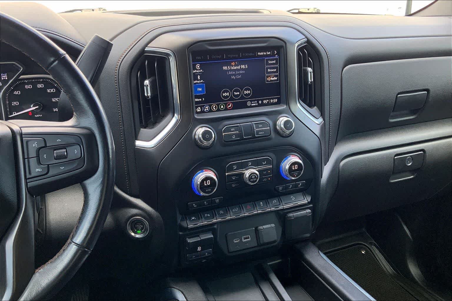 Used 2021 GMC Sierra 1500 AT4 w/ AT4 Value Package AWD/4WD image 15