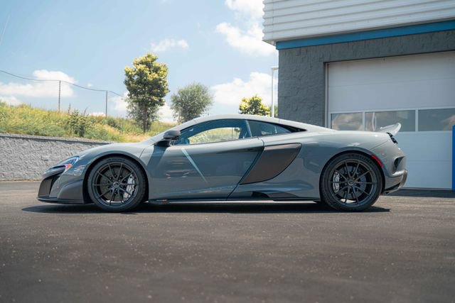 Used 2016 McLaren 675LT Coupe RWD image 35