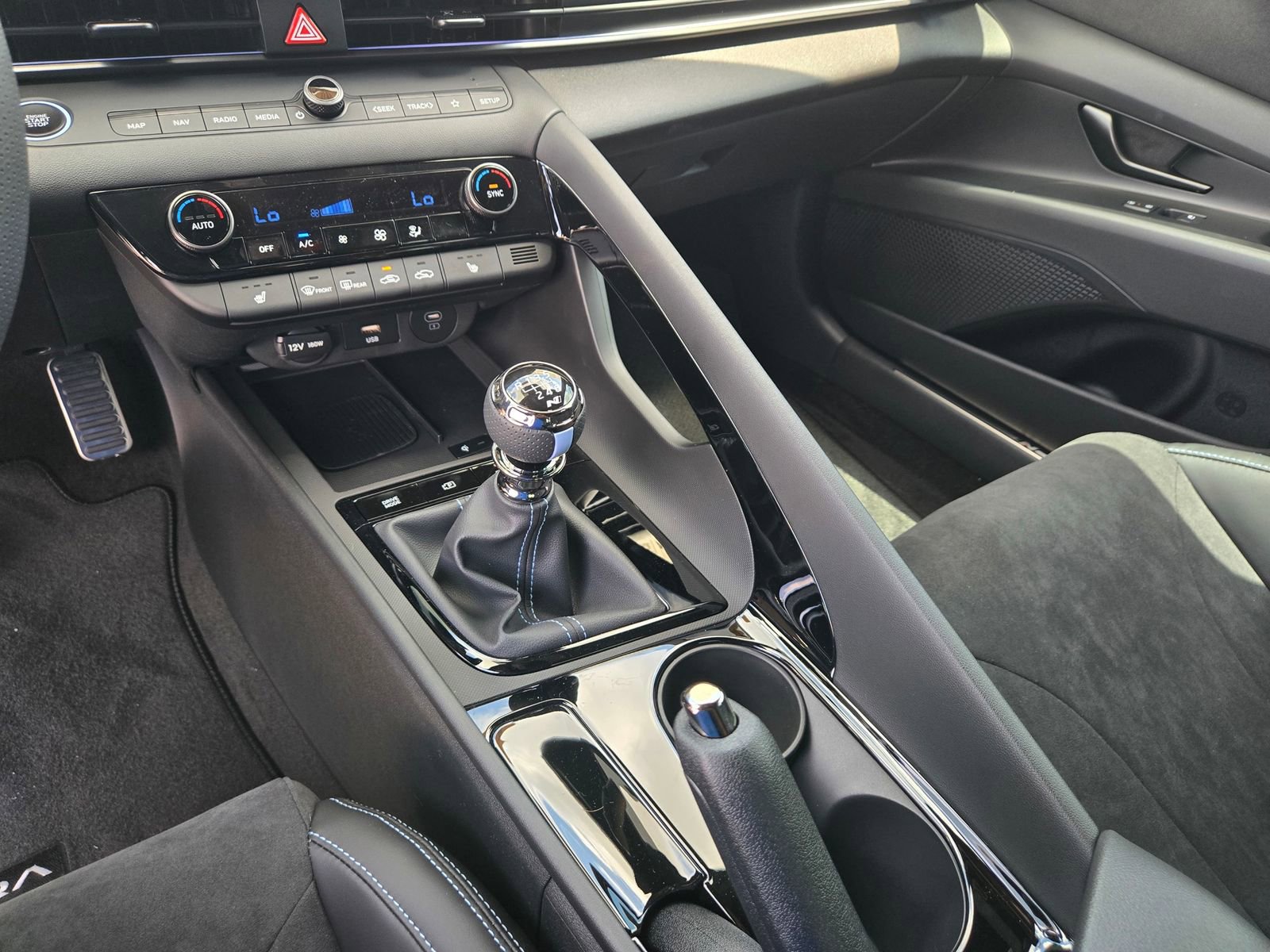 New 2026 Hyundai Elantra N FWD image 13